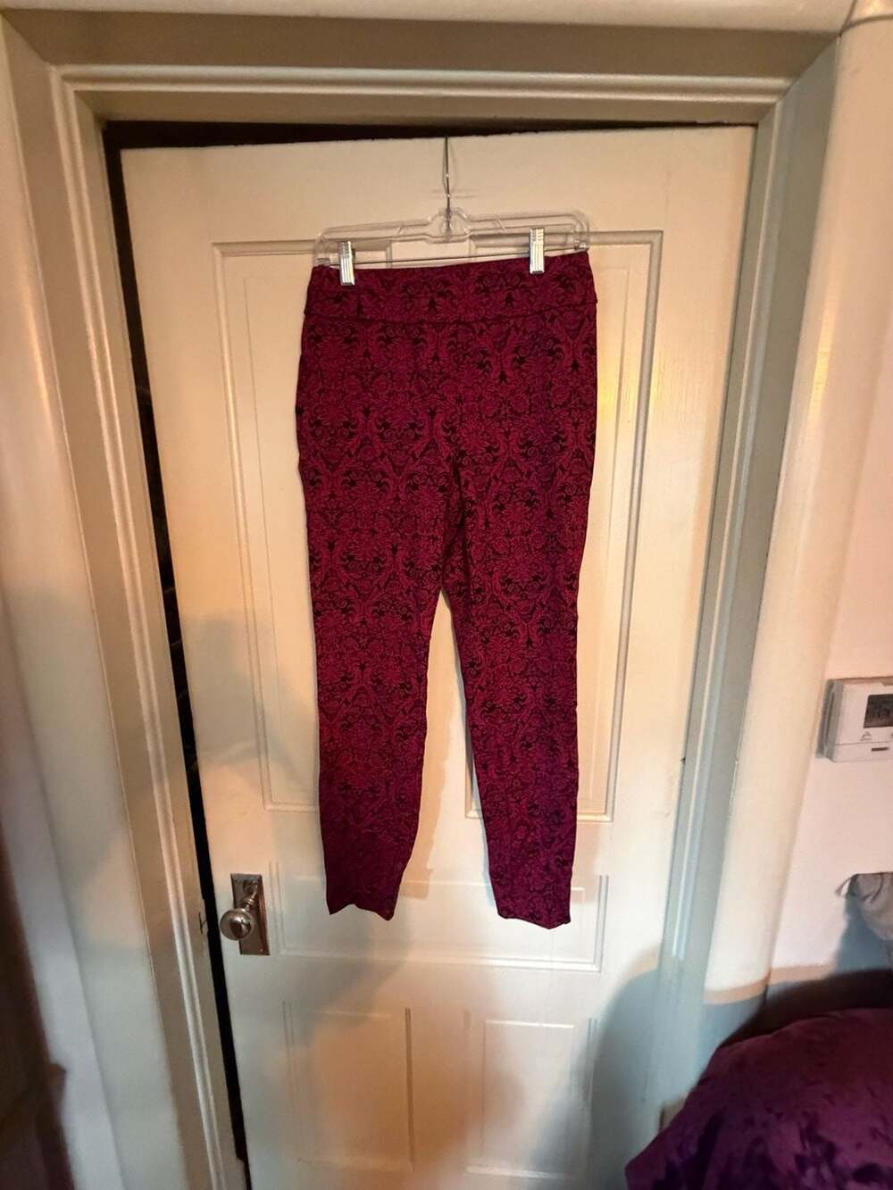 7th Avenue Design Studio New York & Company Women's Floral Jacquard Ankle Pants